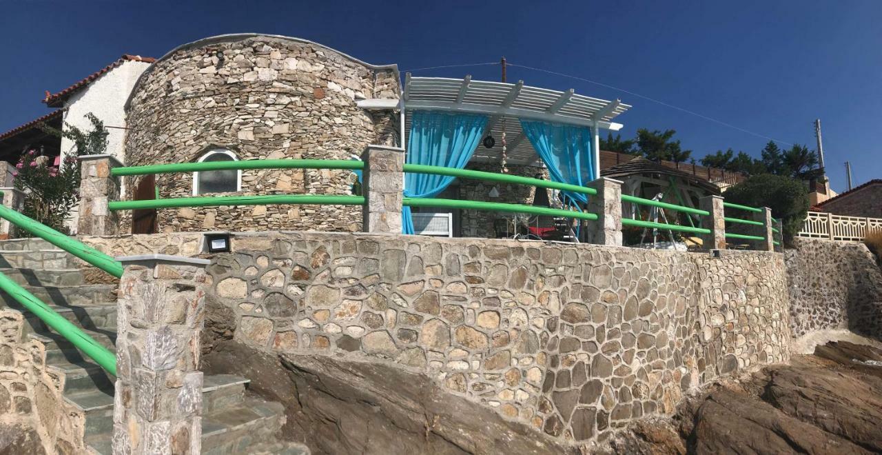 Guest House Gabriela Keratea Экстерьер фото