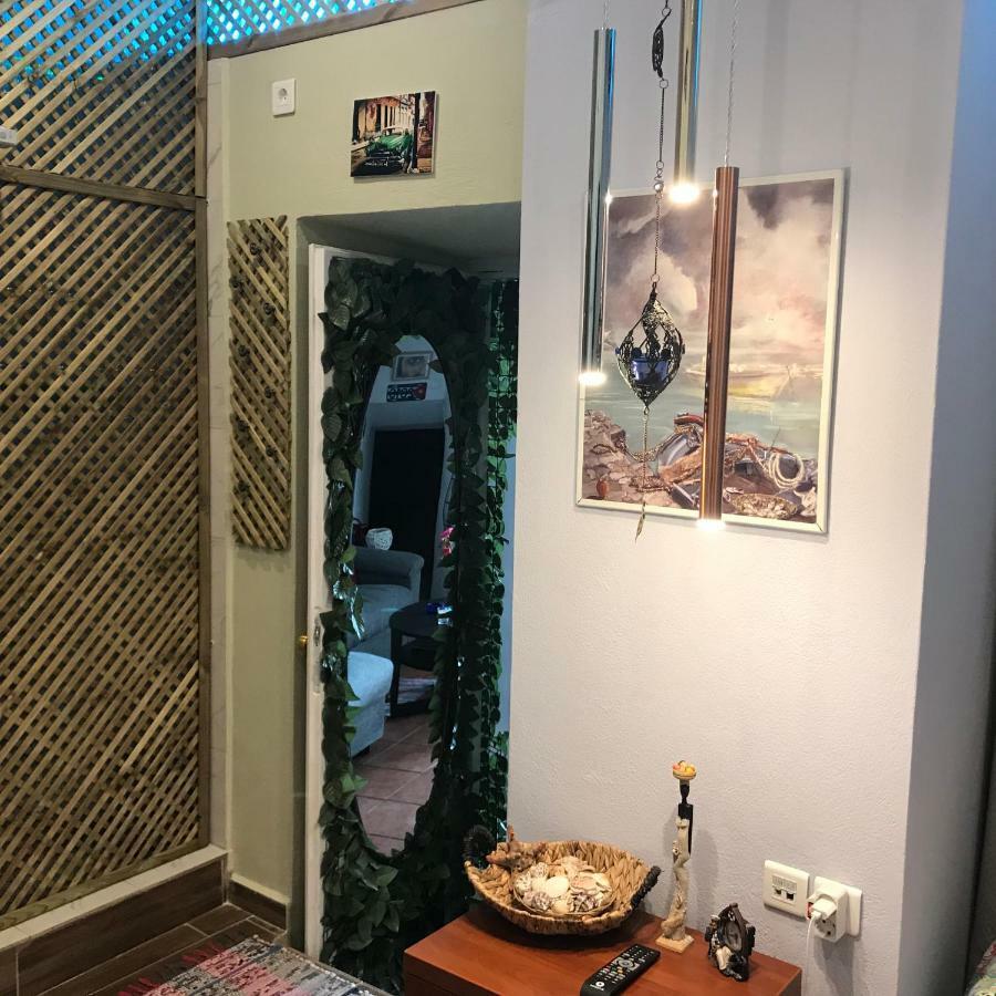 Guest House Gabriela Keratea Экстерьер фото